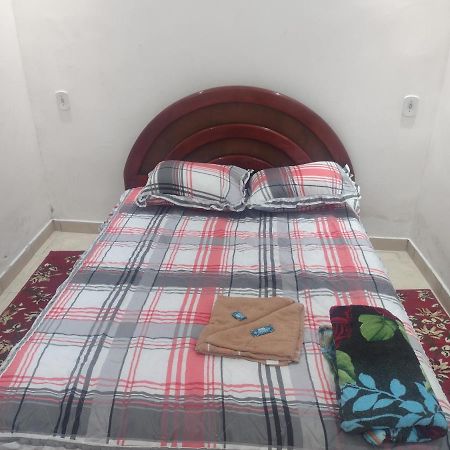 Apartamento Terreo Chique กวาราชินเกตา ภายนอก รูปภาพ